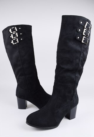 BLACK SUEDE KNEE HIGH BOOTS WITH BLOCK HEEL AND BUCKLES