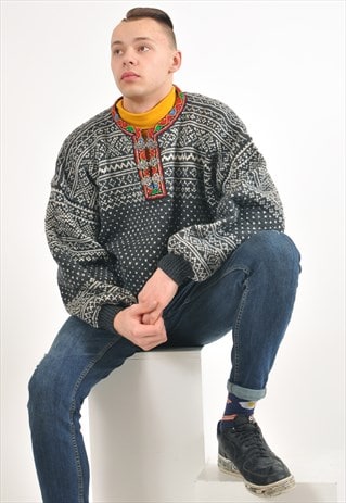 VINTAGE KNITWEAR JUMPER IN AZTEC PRINT