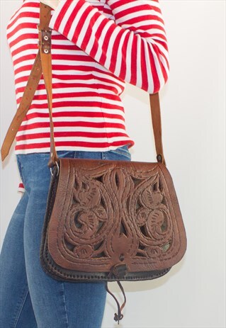 VINTAGE 70'S BOHO LEATHER HANDBAG
