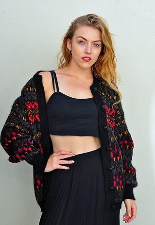 VINTAGE OVERSIZE MULTI COLOURED ABSTRACT PATTERN JUMPER