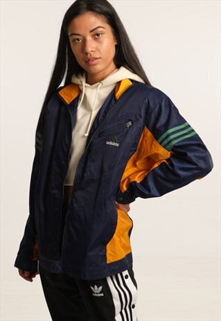 VINTAGE ADIDAS LIGHTWEIGHT JACKET