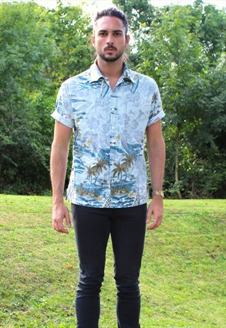 VINTAGE 80S HAWAIIAN USA SHIRT - SMALL - COCKTAIL