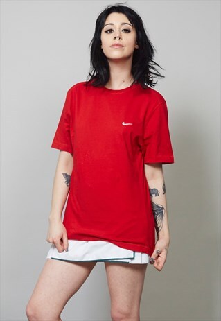 NIKE RETRO T-SHIRT