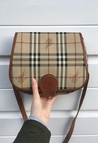WOMENS VINTAGE 80S BURBERRY HANDBAG NOVA CHECK SADDLE BAG