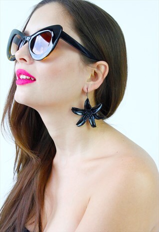 BLACK FLOWER DROP DANGLE EARRINGS