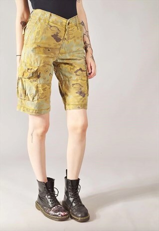 VINTAGE LEVI'S CARGO SHORTS BEIGE CAMO
