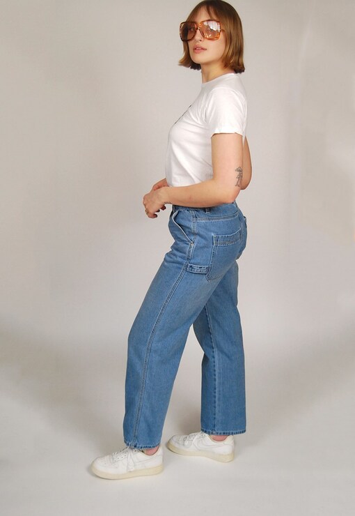 garment image