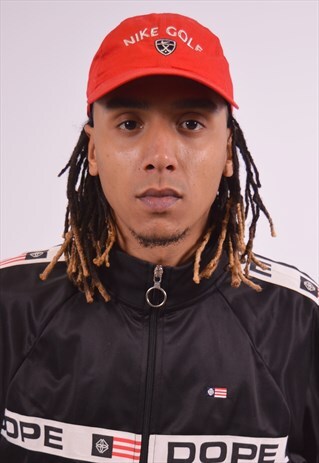 VINTAGE NIKE CAP RED