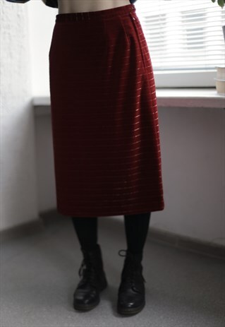 VINTAGE 90'S MAROON VELVET MIDI SKIRT