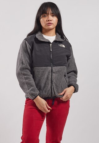 VINTAGE THE NORTH FACE FLEECE JACKET