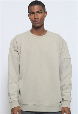 VINTAGE NIKE SWEATSHIRT
