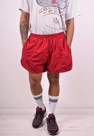 NIKE MENS VINTAGE SHORTS W32 RED 90S