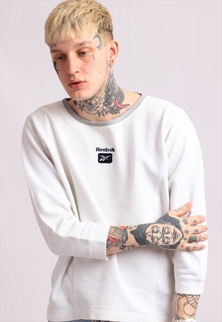VINTAGE REEBOK SWEATSHIRT