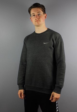 VINTAGE NIKE SWEATSHIRT IN GREY WITH EMBROIDERED LOGO. SIZE