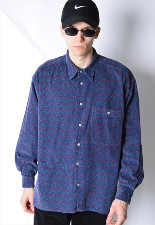 VINTAGE 90S NAVY BLUE CORDUROY LONG SLEEVE SHIRT