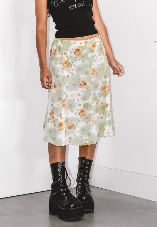 garment image