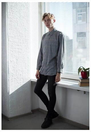 VINTAGE 90'S CHECKED LONG SLEEVED SHIRT