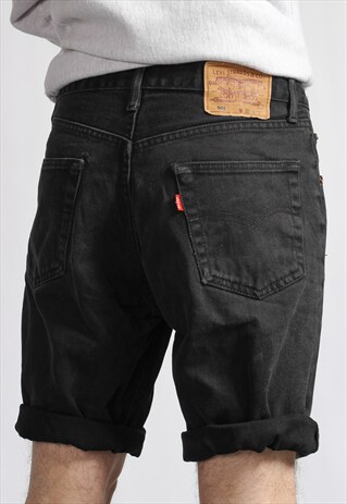 VINTAGE LEVI'S DENIM SHORTS
