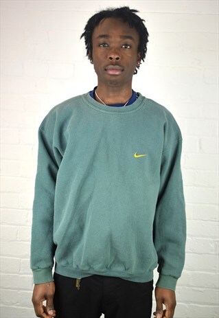 VINTAGE 90'S NIKE SWEATSHIRT