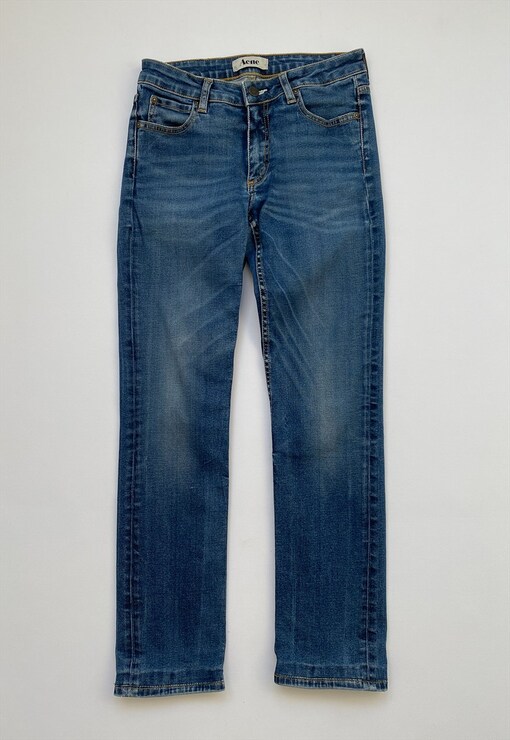 garment image