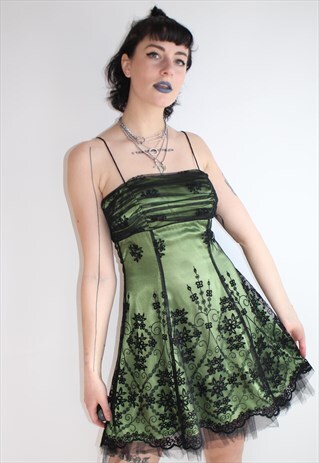 VINTAGE BABYDOLL LACE MINI DRESS