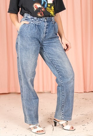 VINTAGE 90S LEE JEANS IN ACID WASH