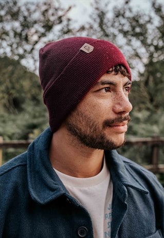 Classic Recycled Beanie Hat in Burgundy