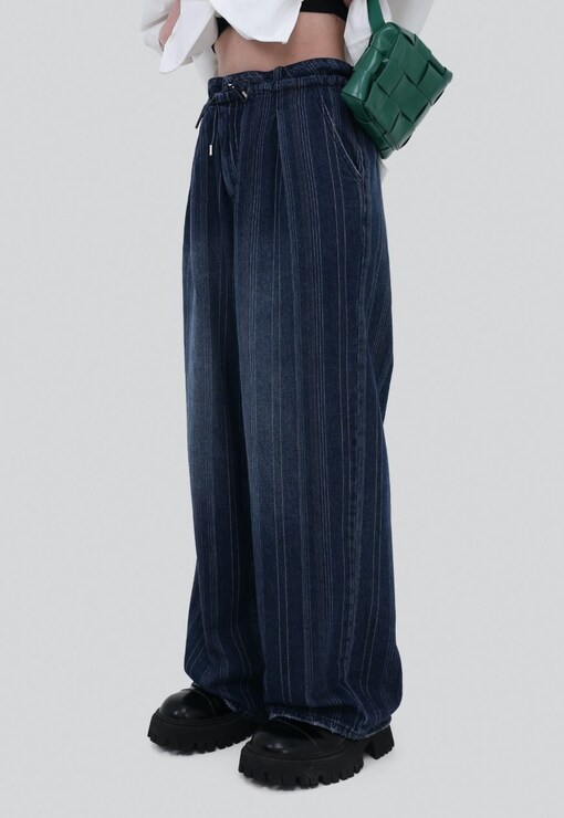 garment image
