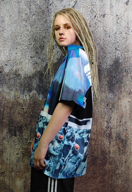 garment image