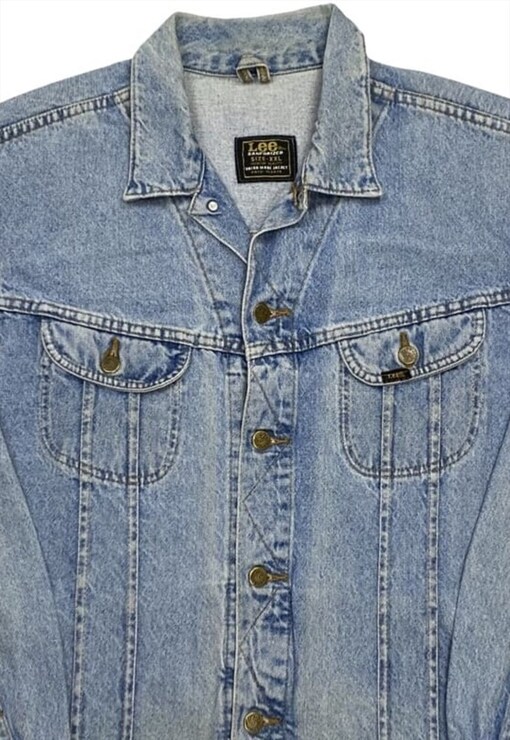 garment image