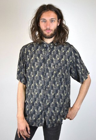 VINTAGE 90'S PATTERNED SHIRT