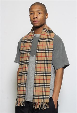 VINTAGE BURBERRY NOVA CHECK LAMBSWOOL SCARF