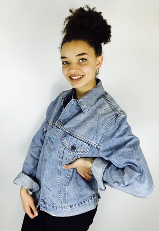 LEVIS DENIM JACKET