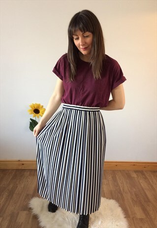 VINTAGE NAVY & WHITE STRIPED PLEATED MIDI SKIRT