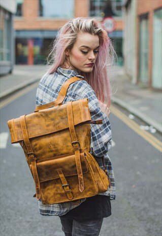 THUNDER PRINT LEATHER HIKER BACKPACK
