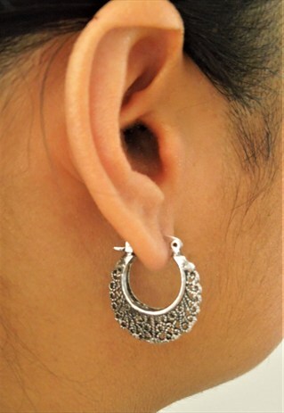 ANTIQUE SILVER LOOK HOOP EVENING EARRINGS