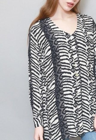 VINTAGE 1990'S ZEBRA PRINT STRIPED GREY SHIRT