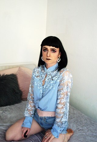 VICTORIAN STYLE LACE BLOUSE