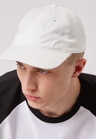 LOW PROFILE CAP WITH SIGNATURE EMBROIDERED TOP TOP BADGE