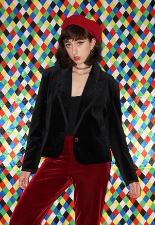 VINTAGE 80'S BLACK VELVET CROP BLAZER JACKET