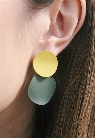 DOUBLE DISC EARRINGS IN GREEN/YELLOW