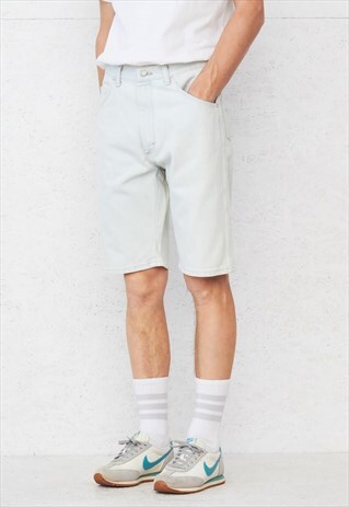 VINTAGE RETRO LIGHT BLUE WRANGLER DENIM SHORTS