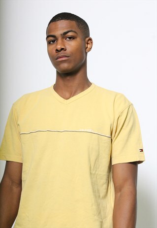 VINTAGE TOMMY HILFIGER V NECK T-SHIRT