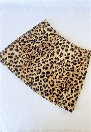 LEOPARD PRINT MINI SKIRT