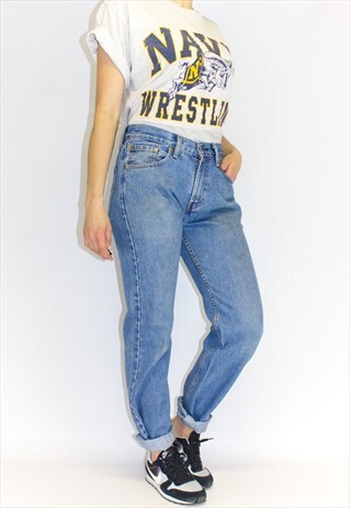 VINTAGE BLUE STRAIGHT LEG LEVI'S JEANS
