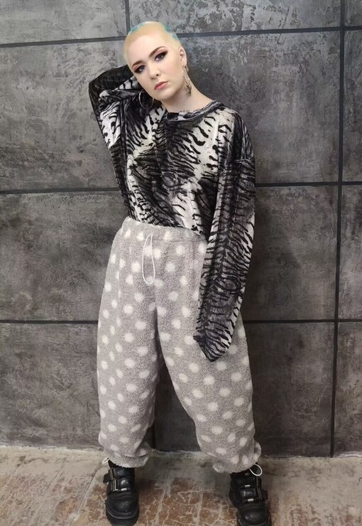 garment image