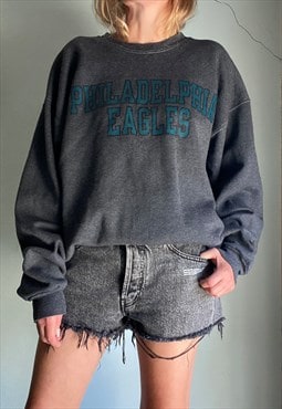 Vintage Philadelphia Eagles Motif Sweatshirt