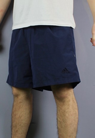 VINTAGE ADIDAS SHORTS IN NAVY BLUE WITH POCKETS, DRAWSTRINGS