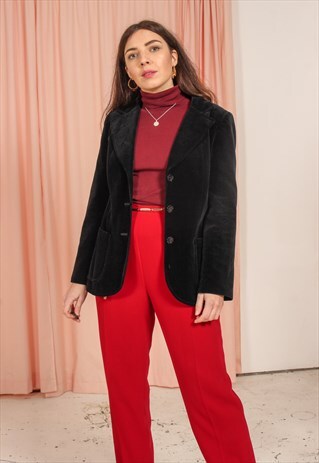 VINTAGE 70S VELVET BLAZER IN BLACK