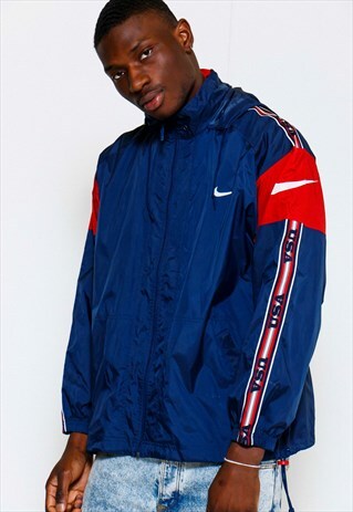VINTAGE 90S NAVY AND RED NIKE WINDBREAKER